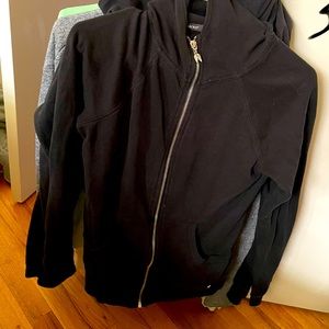 Size xsmall angel Victoria secret zip up